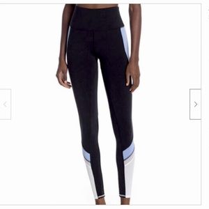 Alo Yoga Elevate High Waist Leggings